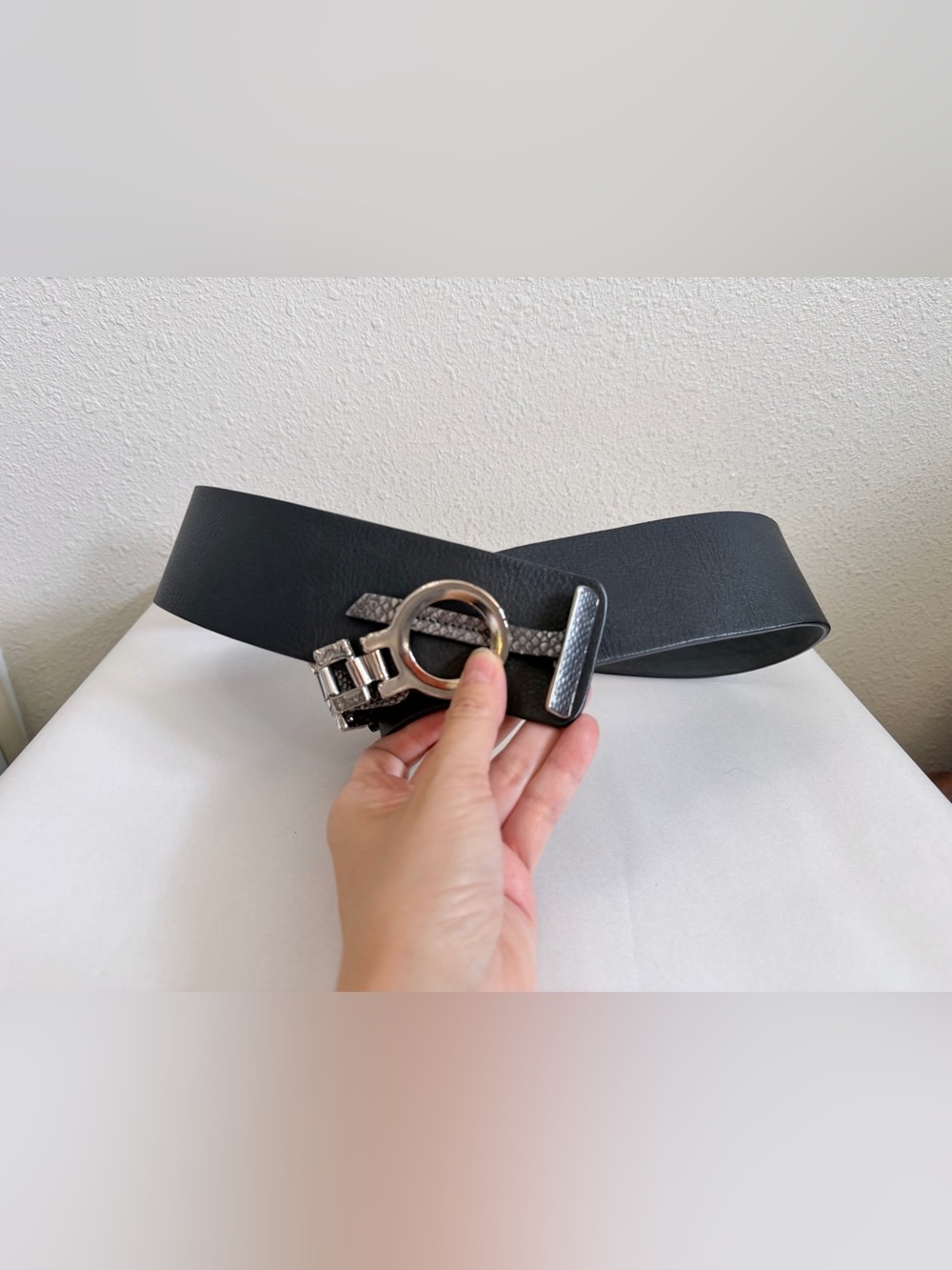 Roberto Mantellassi Italy Wide Black Leather Belt Silver Statement Buckle M